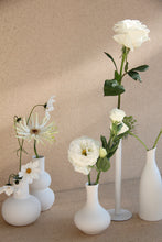 Load image into Gallery viewer, BUD VASE STYLING SERVICE
