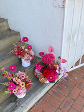 Load image into Gallery viewer, Business Space Flower Subscription