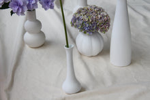 Load image into Gallery viewer, BUD VASE STYLING SERVICE