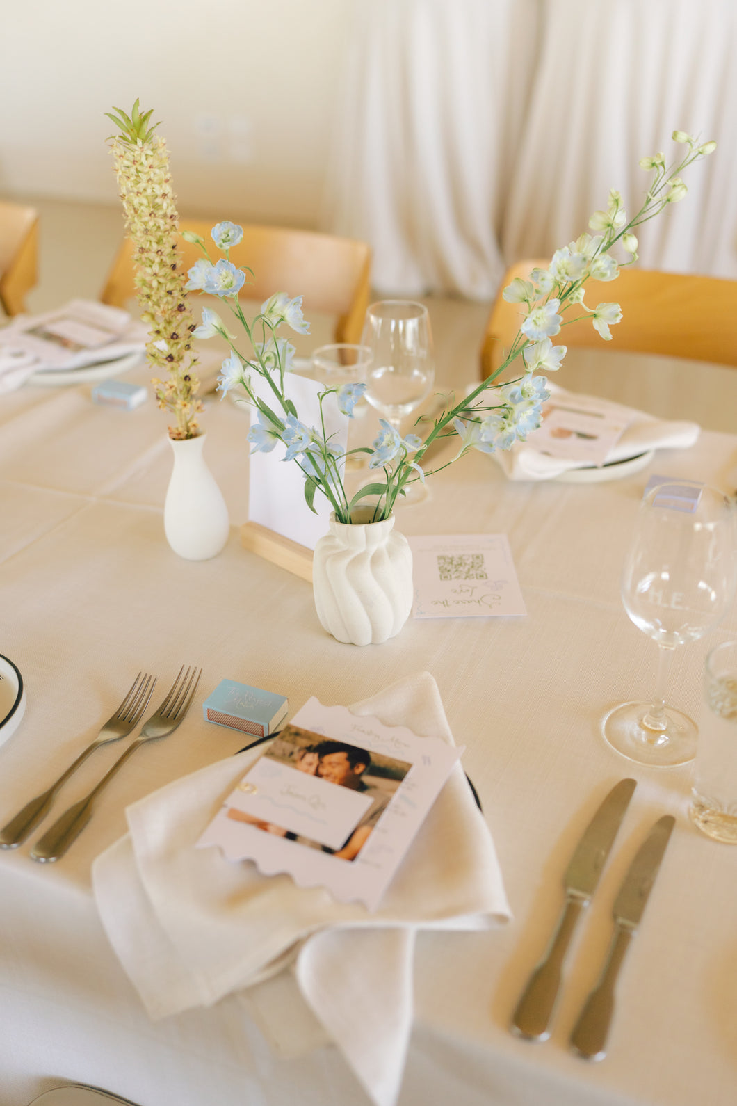 BUD VASE STYLING SERVICE